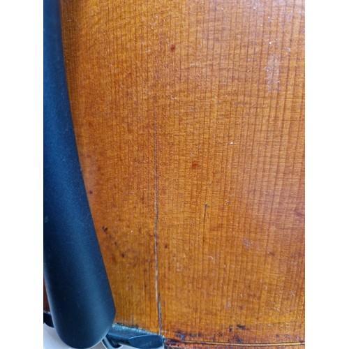 62 - A French cello, labelled 'J.T.L. Geronimo Barnabetti Paris', two piece back, length 749mm, with bow ... 