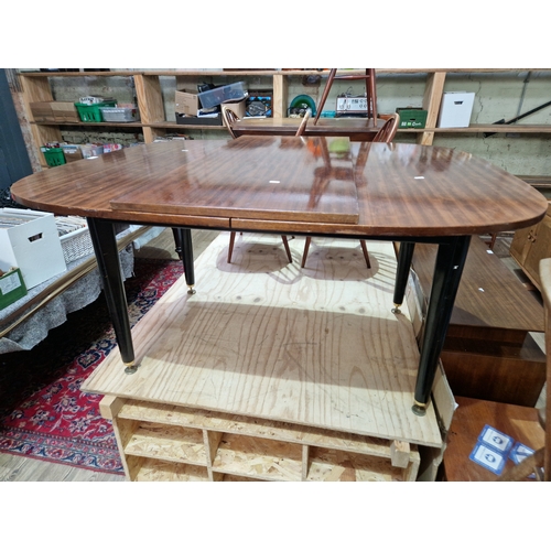 1068 - A vintage G Plan 'Librenza' tola teak and ebonised extending dining table, 117cm x 137cm extending t... 