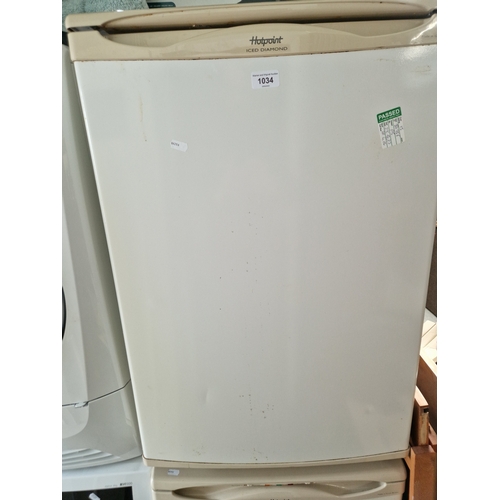 1034 - A Hotpoint Iced Diamond fridge.