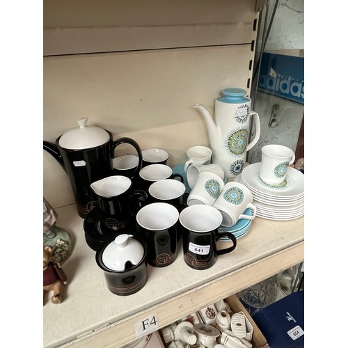 641 - Meakin coffee ware and black coffee ware