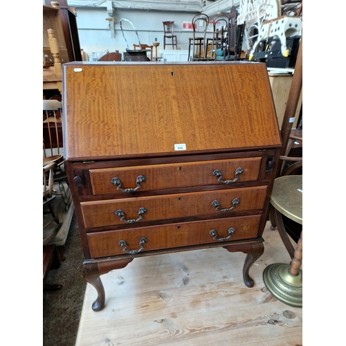 954 - A 1930s mahogany bureau.