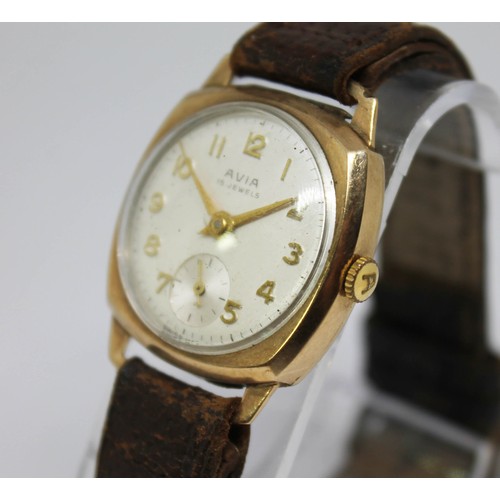 25 - An Avia 9ct gold 15 jewel manual wind wristwatch, case diam. 29mm, leather strap.