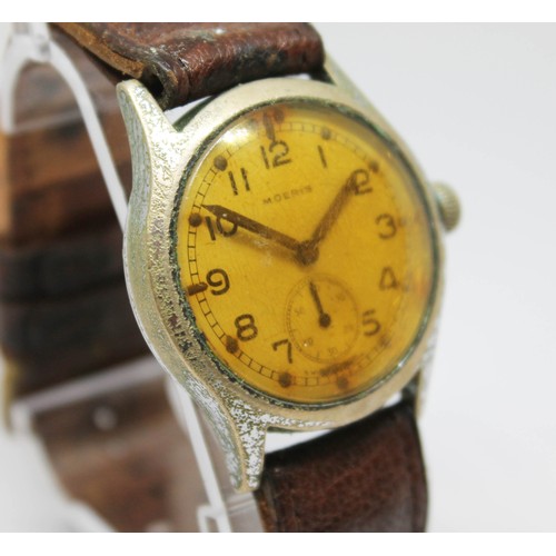 22 - A WWII British Moeris ATP (Army Trade Pattern) wristwatch, circa 1940, case diam. 34mm, Swiss 15 jew... 