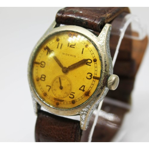 22 - A WWII British Moeris ATP (Army Trade Pattern) wristwatch, circa 1940, case diam. 34mm, Swiss 15 jew... 