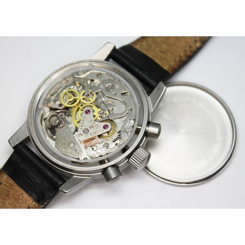 14 - A Russian Poljot Aviator chronograph wristwatch, circa 2000s, diam. 40mm, ref. 6427.7500, cal. 3133,... 