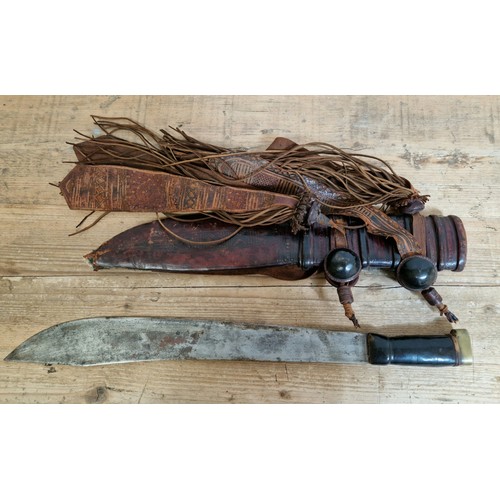 281 - A Josh Beal & Sons machete, blade marked 'ENDURE, JOSH BEAL & SONS, BEST CAST STEEL, SHEFFIELD, M112... 