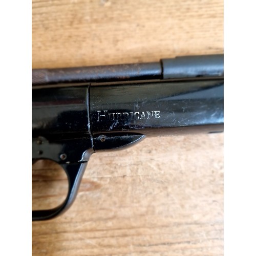 17 - A Webley & Scott Hurricane .22 calibre air pistol, 28cm long. (BUYER MUST BE 18 YEARS OLD OR ABOVE A... 