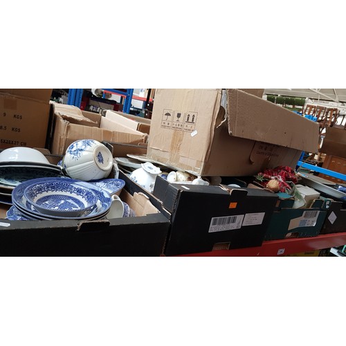 194 - 11 boxes of mixed items; pottery, glass, ornaments, blue and white ware, etc