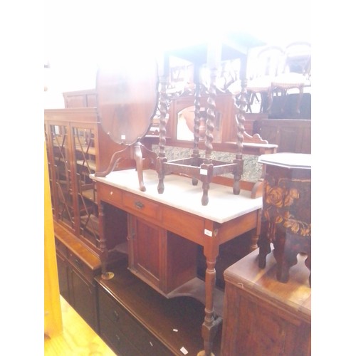 933 - Various items of furniture; an Edwardian inlaid mahogany chest of drawers, a late Victorian marble t... 