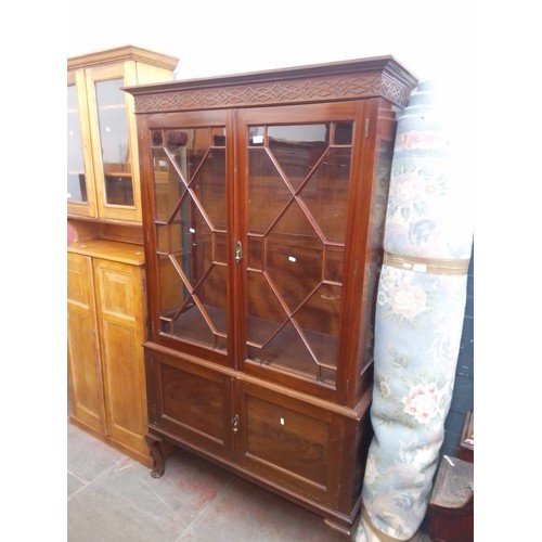 967 - An early 20th century mahogany display cabinet.