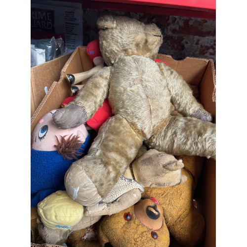 120 - A box of soft toys.