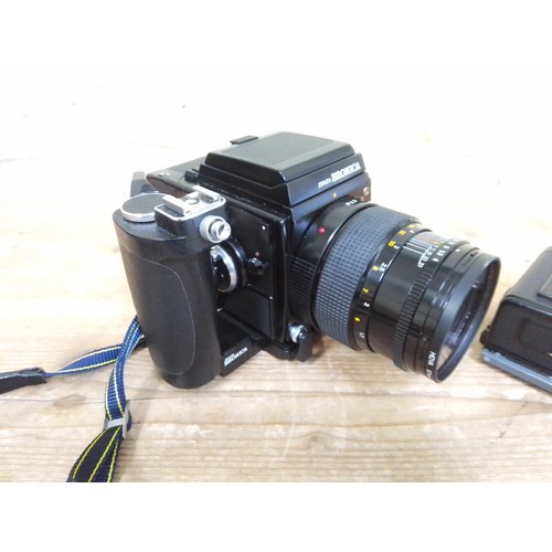 2 - A Zenza Bronica SQ-A medium format SLR camera, serial no. 1251186, Zenzanon-PS 1:4 f=150mm lens, ser... 