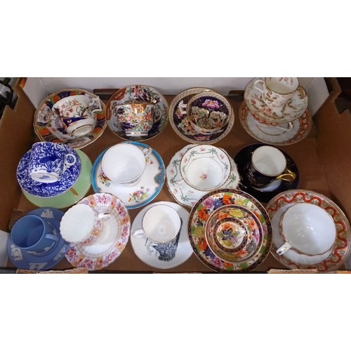 272 - A box of cabinet cups and saucers, 19th century and later, including Wedgwood, Derby etc.