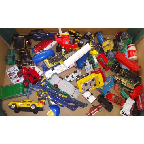 405 - A box of mainly die-cast model vehicles.