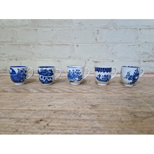 66 - A tray of assorted 18th century blue and white porcelain, the majority crescent marked Worcester and... 