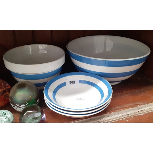 565 - 5 Cornish ware items by TG Green including a 25cm diameter mixing bowl