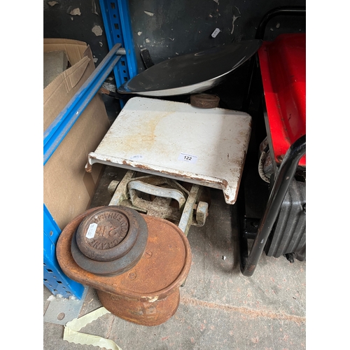 122 - 2 vintage weighing scales + some weights.