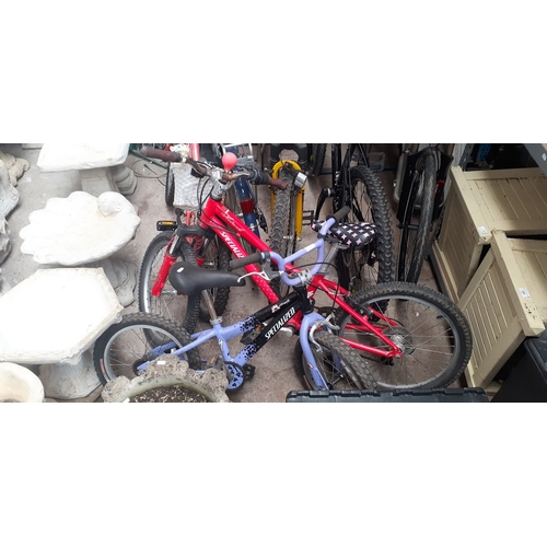 295 - Two Specialized children bikes.