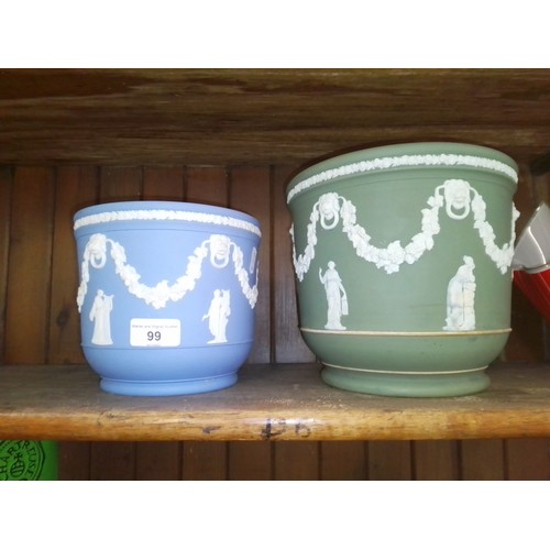 99 - Two Wedgwood jardinieres - one blue, one green