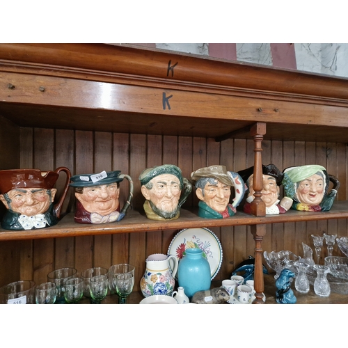 515 - 6 large Royal Doulton character jugs including Auld Mac, Tony Weller etc.