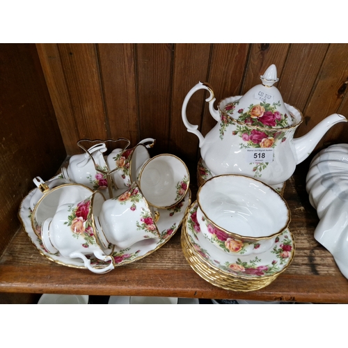 518 - Royal Albert ‘Old Country Roses’ tea wares including a teapot (21 pieces)