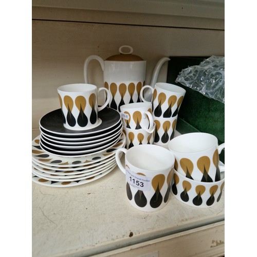 1153 - Suzie Cooper  Diablo coffee set - 21 pieces