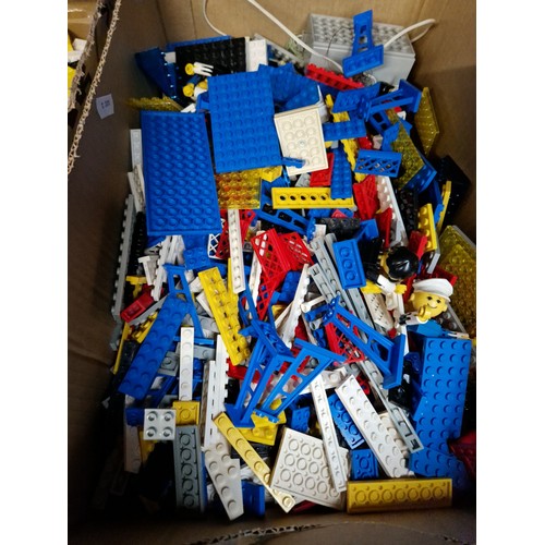 141 - 2 boxes of Lego