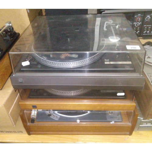 250 - Three record players; Dual 505, Dual 505-2 and a Lenco.