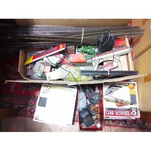 369 - A box of 00 gauge model railway accessories.