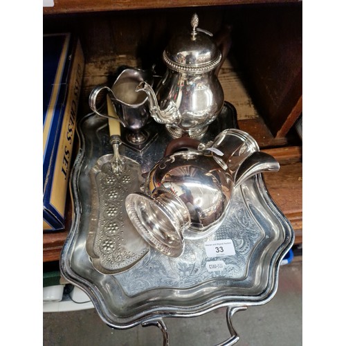 33 - Antique and vintage silver plated items on tray.