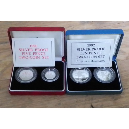 285 - Four Royal Mint silver proof coins; 5 pence and 10 pence, large and small commemorative, 1990 and 19... 