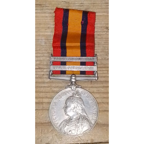 197 - Queen's South Africa medal with 1901 and 1902 clasps awarded to 3271 Pte. T. Hanlon. S. Lanc. Regt.