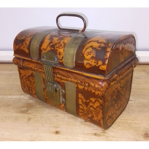 442 - A wood effect painted tin chest, length 31cm.