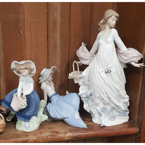 563 - A group of 2 lladro figures and 1 Nao