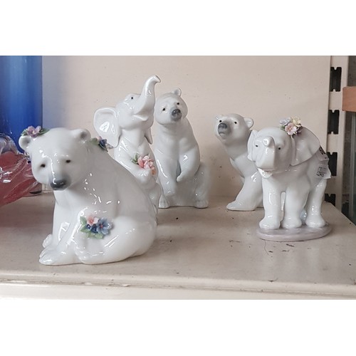 605 - 5 Lladro animals - 2 elephants ‘Lucky Strolling’ (6460) & Lucky in Love (6462) with 3 polar bear fig... 