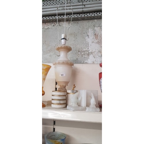 602 - Marble lamp and marble ornaments