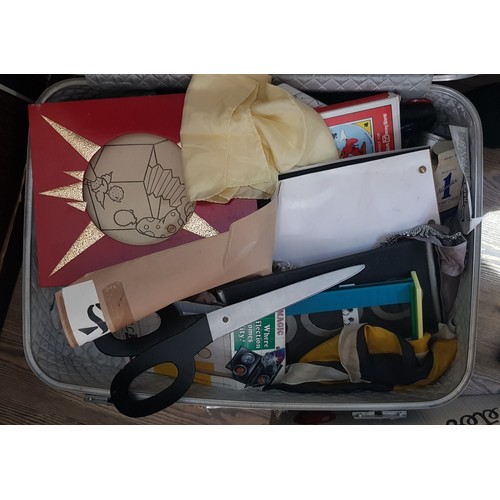 598 - A large collection of magician's equipment, tricks, accessories and books, from the estate of the la... 