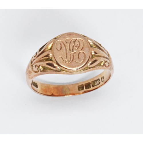 68 - A George V 9ct rose gold seal ring, sponsor 'HC&S', Birmingham 1919, weight 5.6g, size S/T.