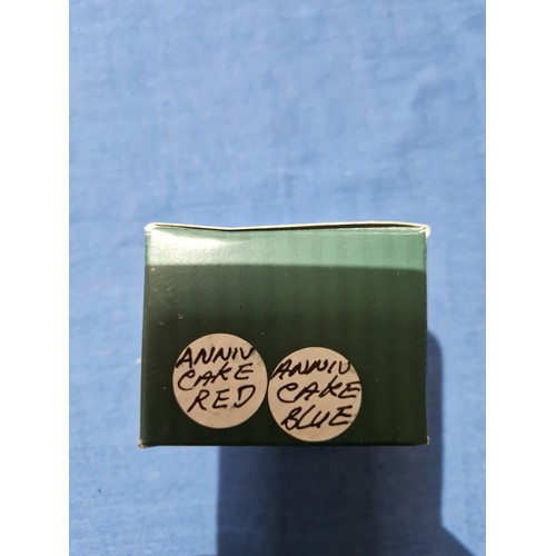 570 - A box of assorted Hantel Victorian Miniatures models.