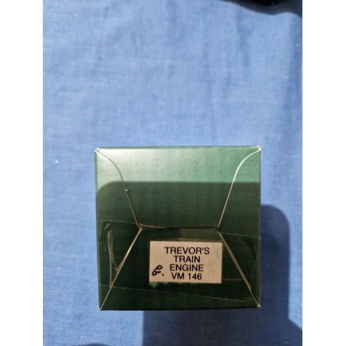 571 - A box of assorted Hantel Victorian Miniatures models.