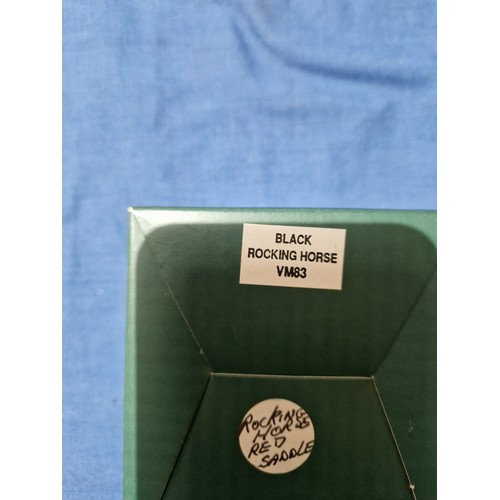 572 - A box of assorted Hantel Victorian Miniatures models.