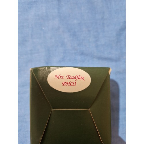 573 - A box of assorted Hantel Victorian Miniatures models.