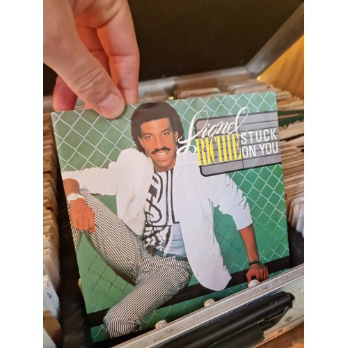 282 - An Adda metal flight case containing over 400 45s, soul, funk & disco.