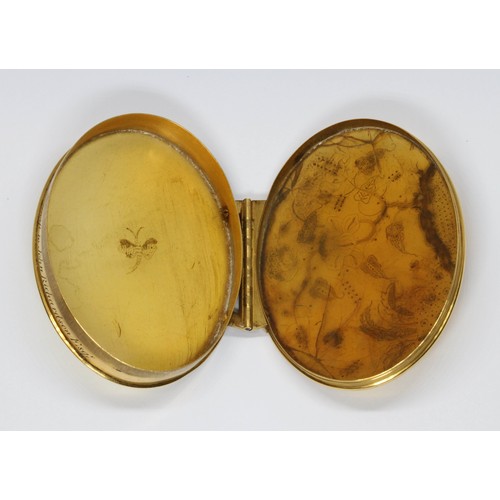 250 - An early 18th century gold and pique inlaid tortoiseshell snuff box, presented by Jonathan Swift (16... 