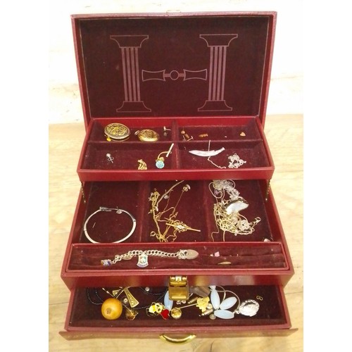 334 - A jewellery box and contents including gold and silver jewellery etc.