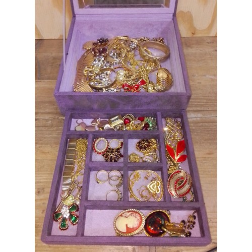 350 - A jewellery box and contents including yellow metal and vintage etc.