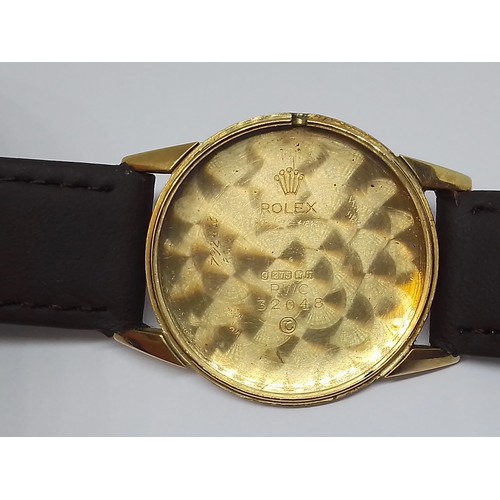 225 - A 9ct gold Rolex Tudor Royal, case diameter 32mm, case back hallmarked and signed 'Rolex', 21 jewel ... 