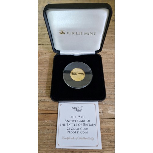 431 - A Jubilee Mint 'THE 75TH ANNIVERSARY OF THE BATTLE OF BRITAIN 22-CARAT GOLD PROOF £1 COIN', Elizabet... 