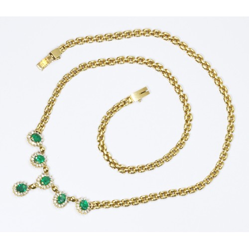 37 - An emerald and diamond choker necklace, smooth brick link chain, marked '750', length 46cm, gross we... 