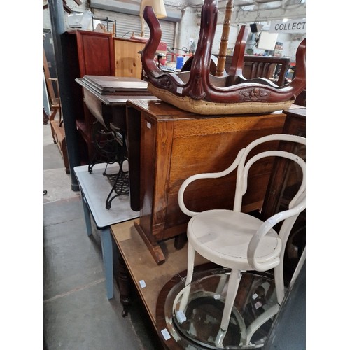 992 - Various items of furniture; oak mirror back sideboard, mahogany work table, standard lamp, mahogany ... 